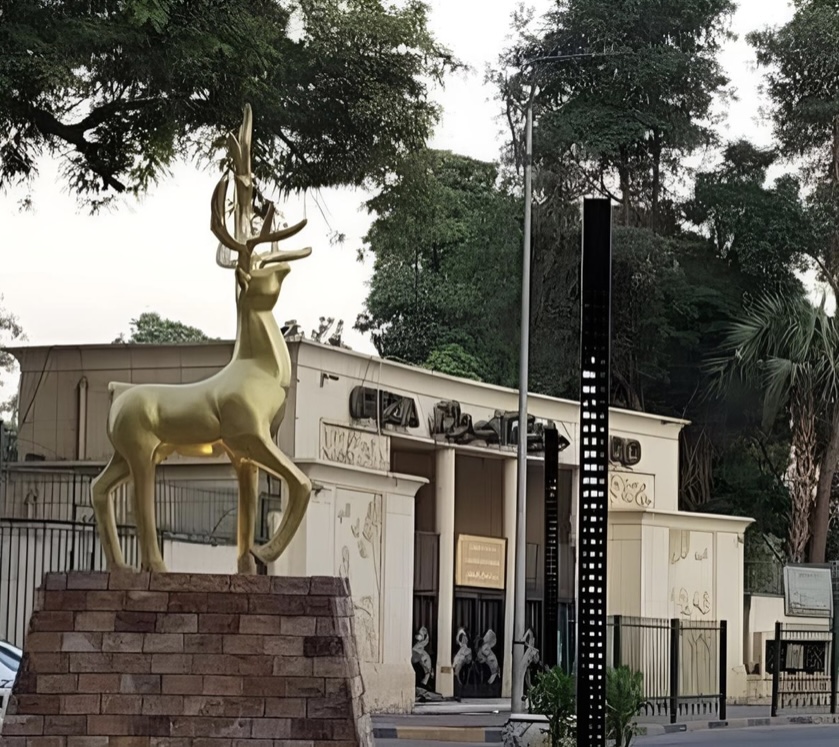 التمثال