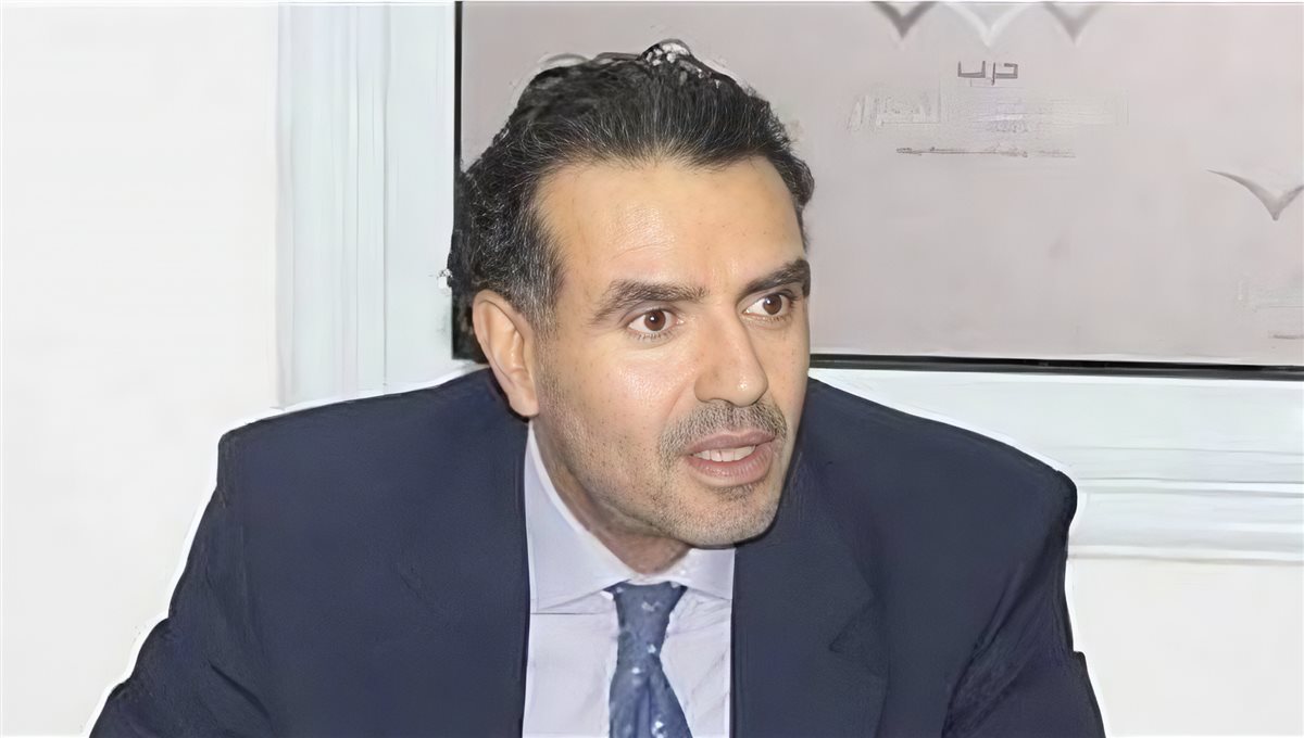 الدكتور محمود العلايلي