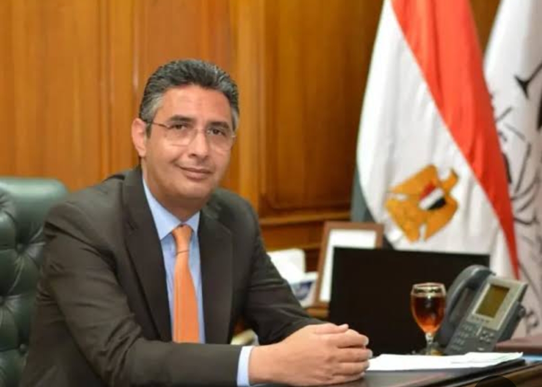 وزير التموين