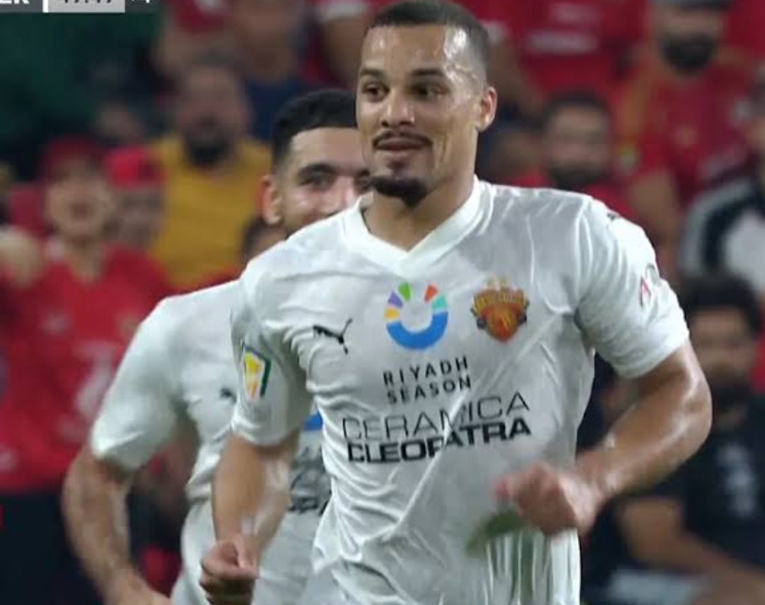 فخري لاكاي