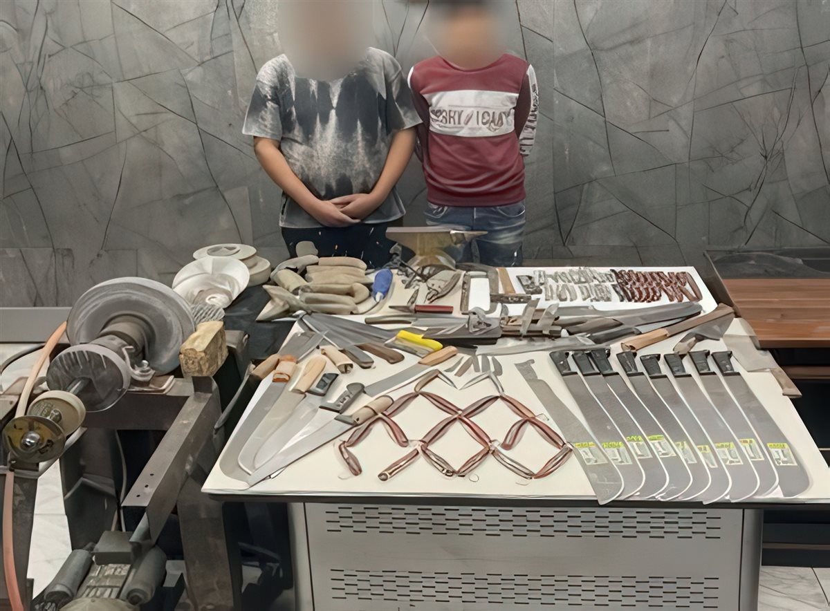المتهمين