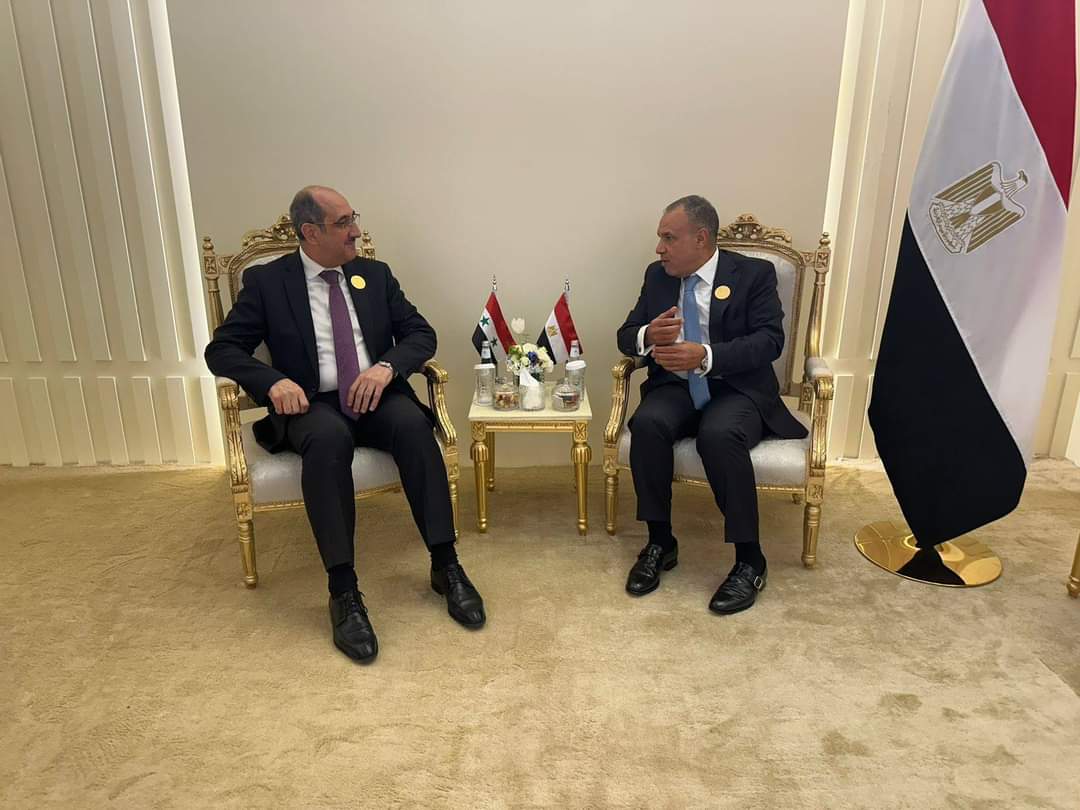 وزير الخارجية ونظيره السوري
