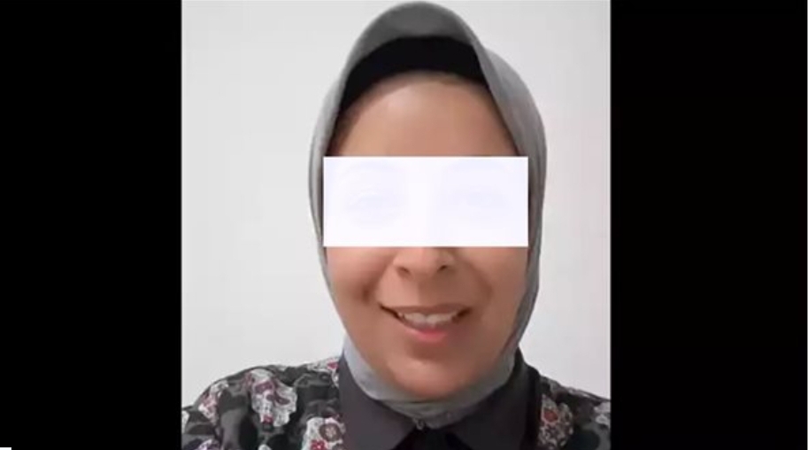 الطبيبة
