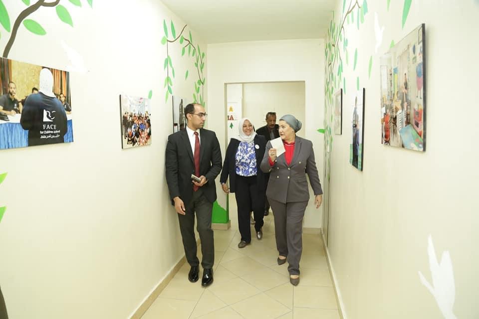 جانب من الزيارة