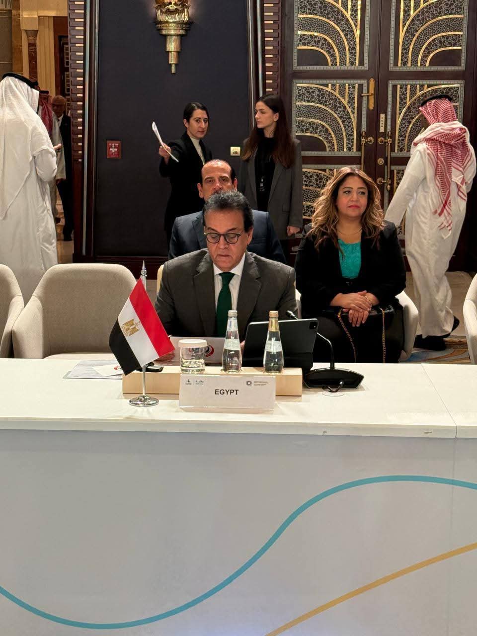 الدكتور خالد عبدالغفار وزير الصحة والسكان