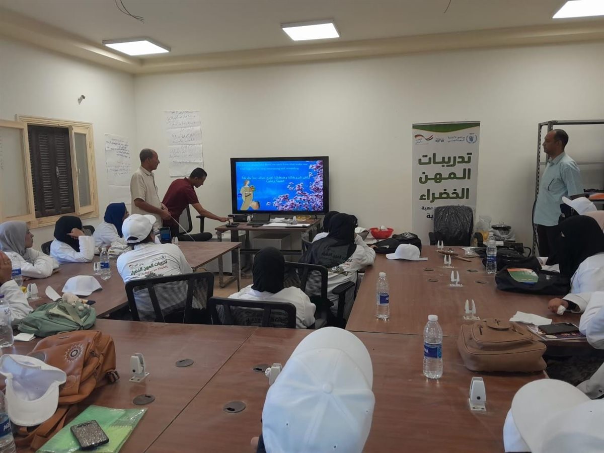 جانب من فعاليات التعاون