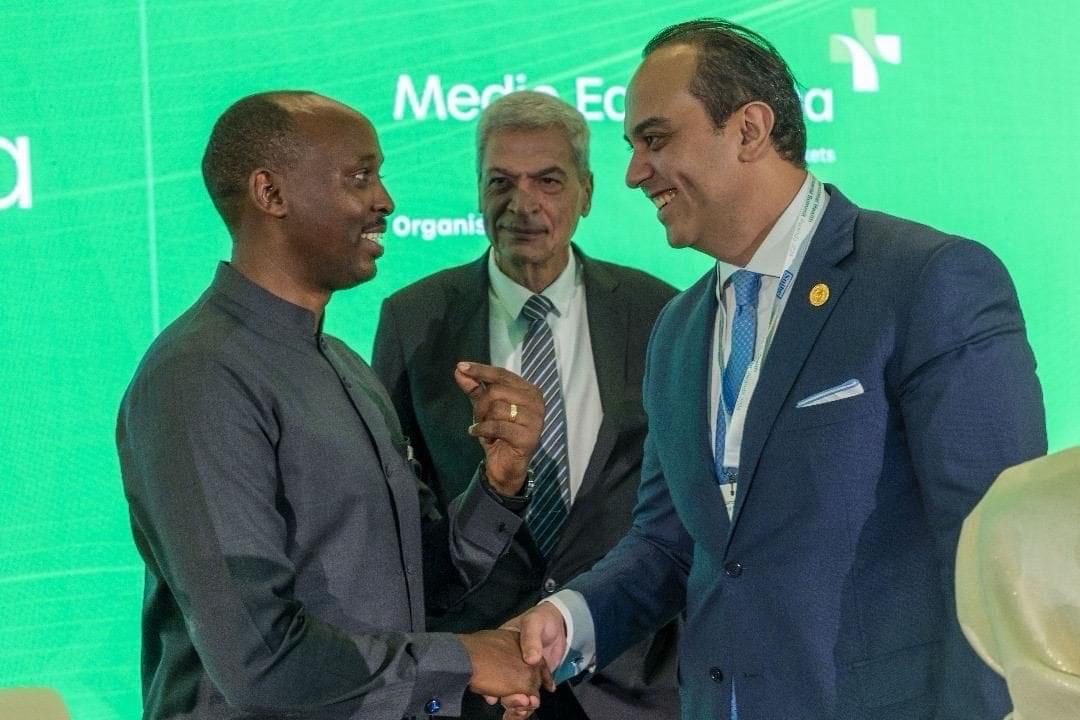 جانب من القمة