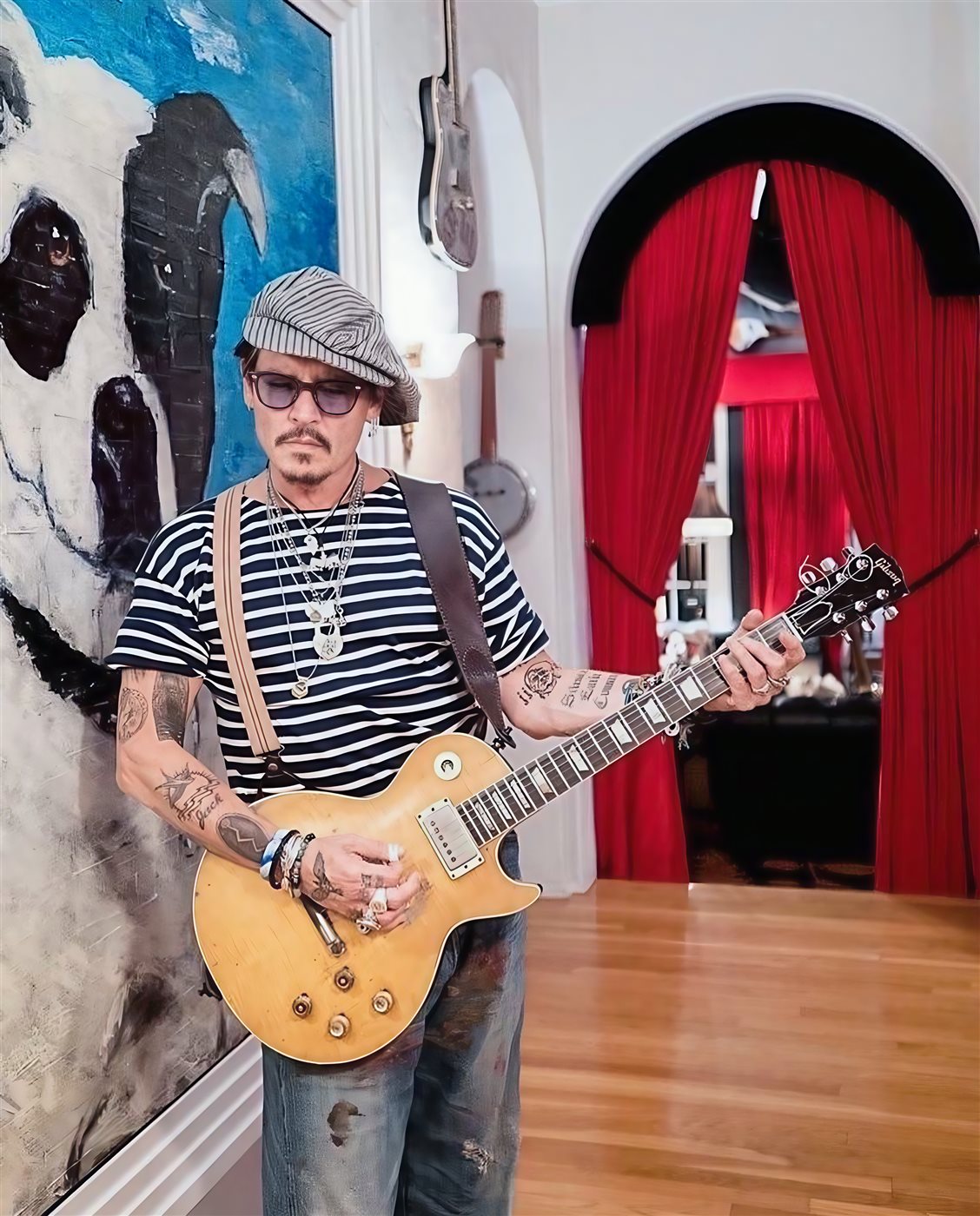 Credit :@johnnydepp instagram