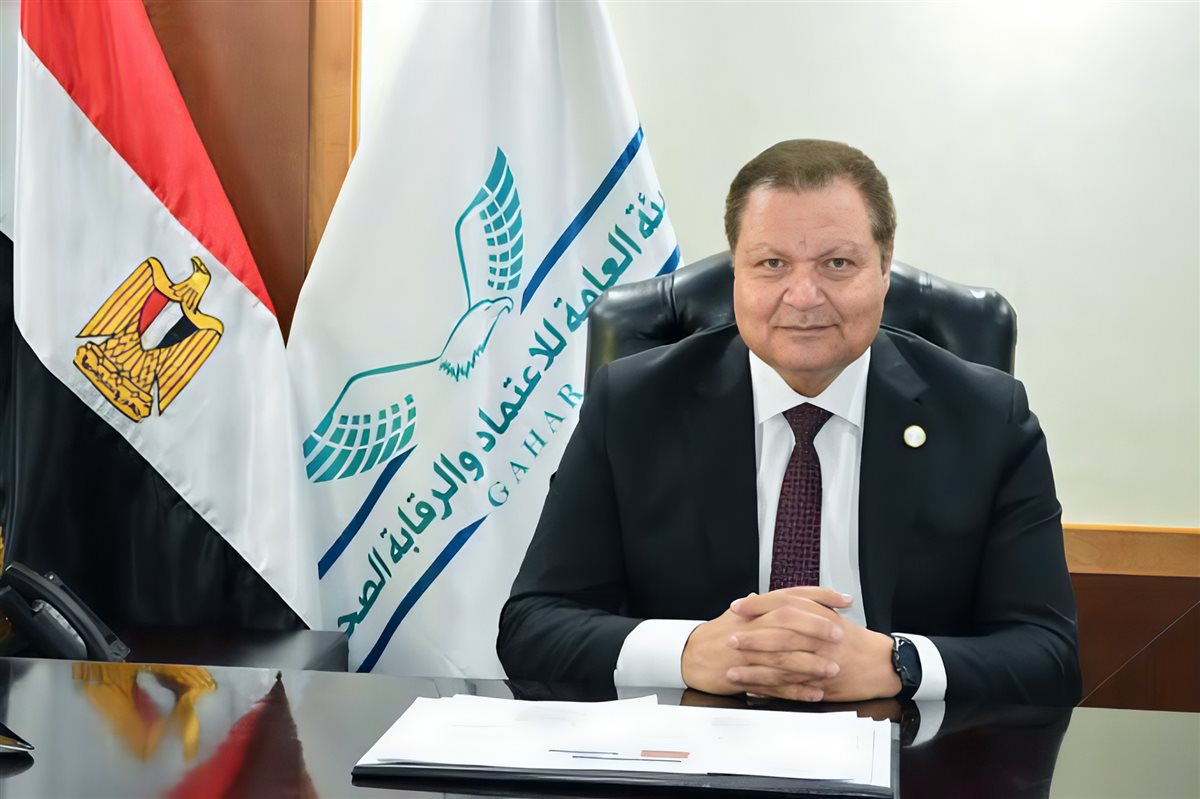 الدكتور أحمد طه
