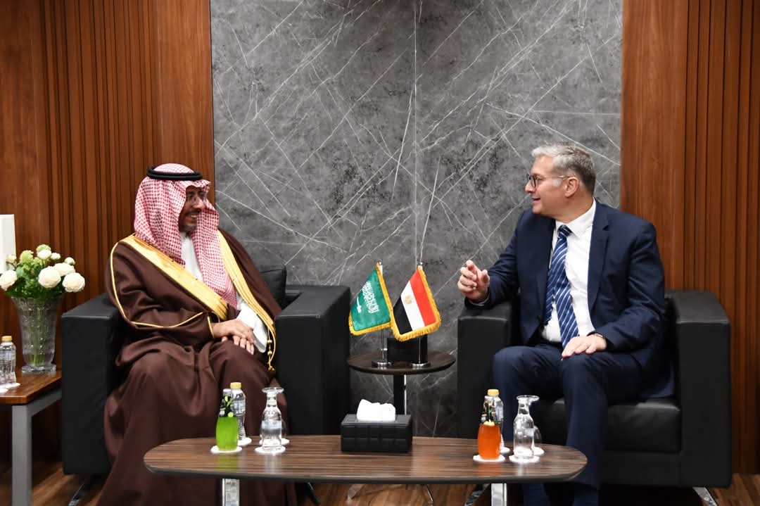وزير البترول ووزير الصناعة والثروة المعدنية السعودي