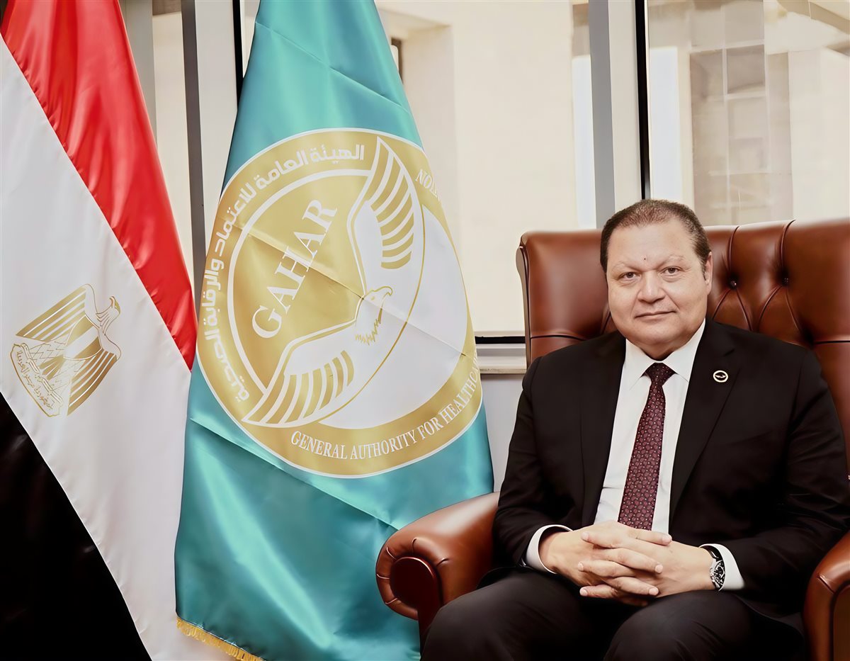 الدكتور أحمد طه