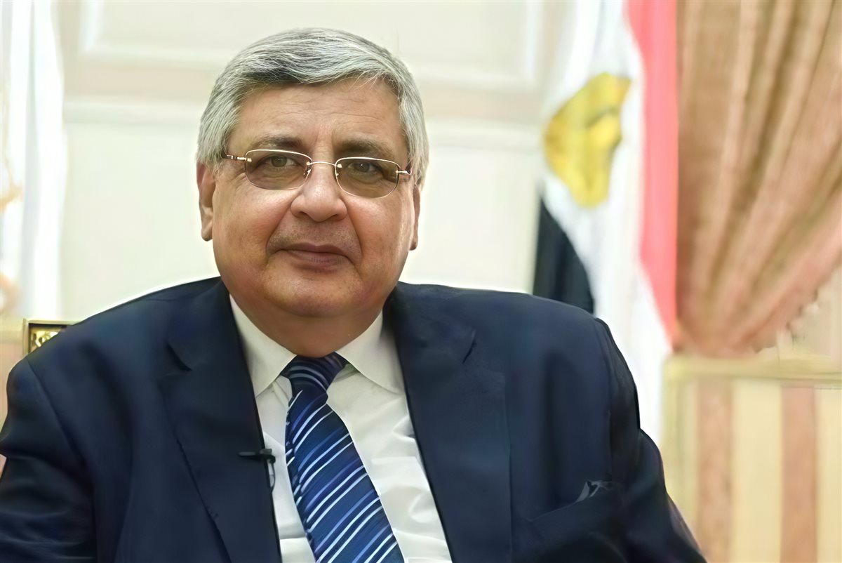 الدكتور محمد عوض تاج الدين