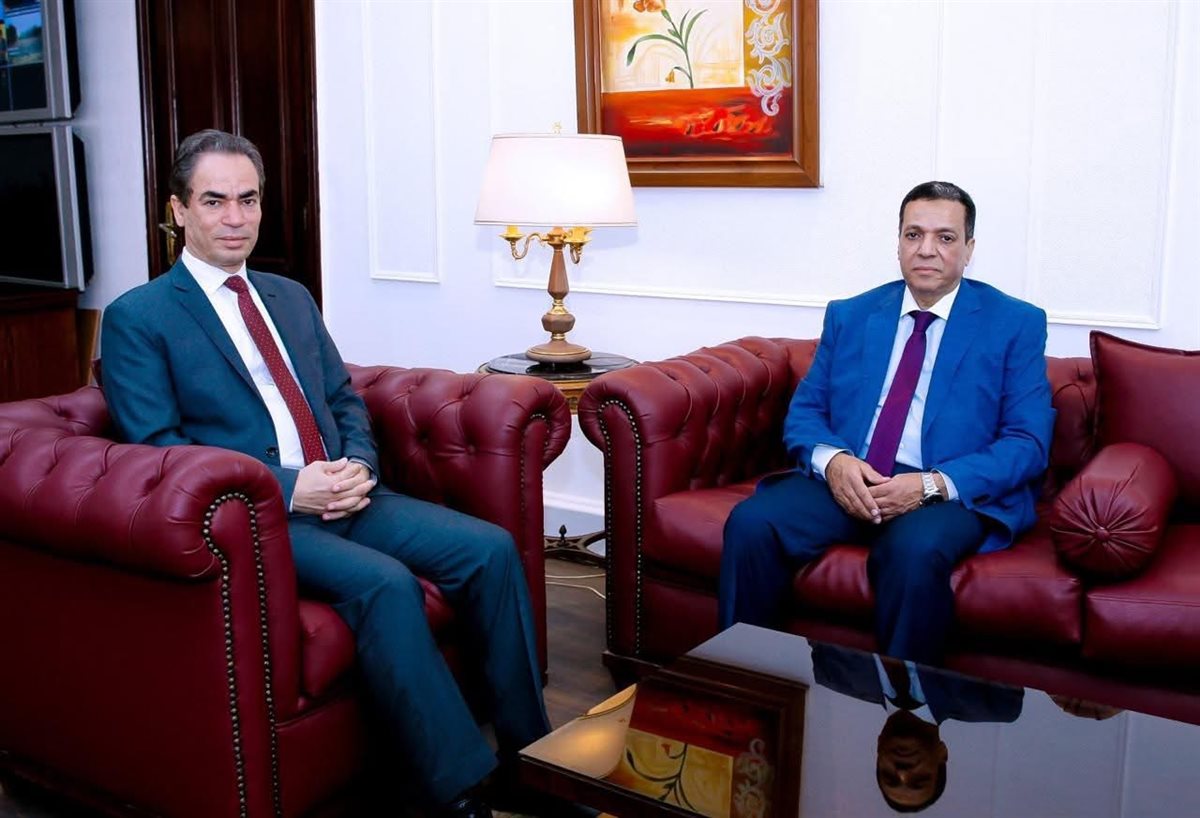 اللواء طارق عبد الباسط والأستاذ أحمد المسلماني
