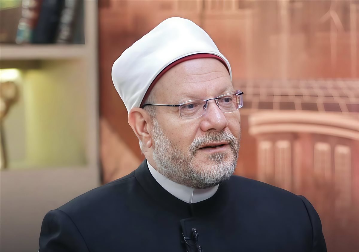 الدكتور شوقي علام
