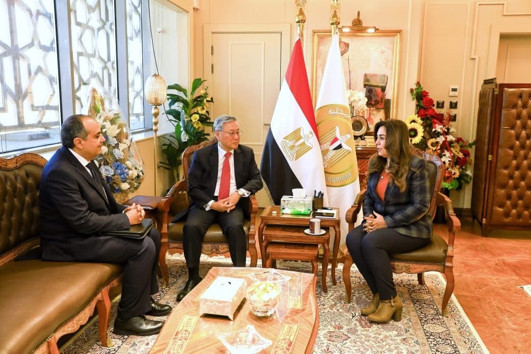 المصدر : صفحة رئاسة الوزراء فيسبوك