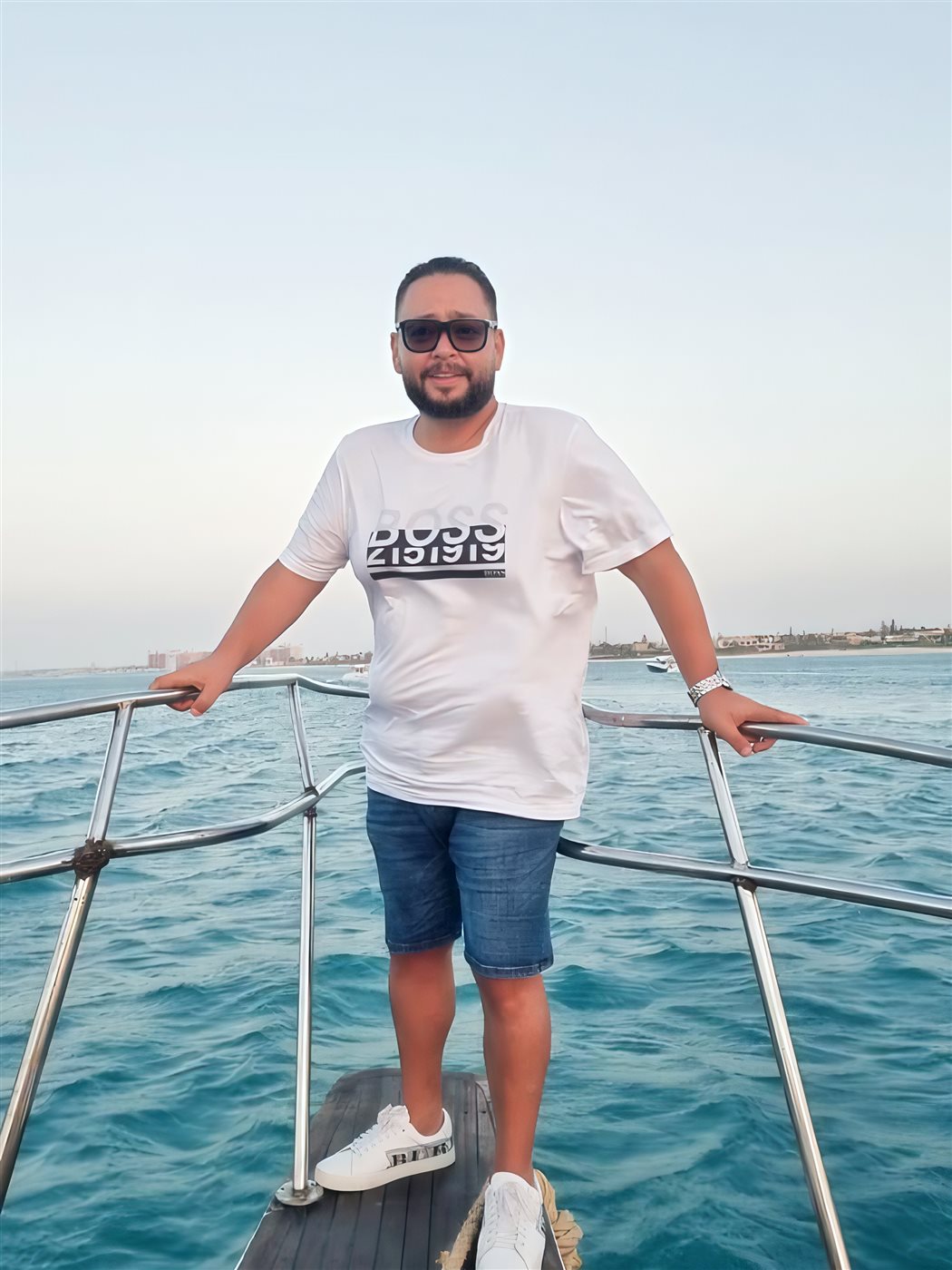 الفنان أحمد رزق
