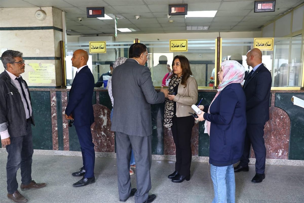 جولة مفاجئة لمتابعة أداء الخدمات في حي مصر القديمة