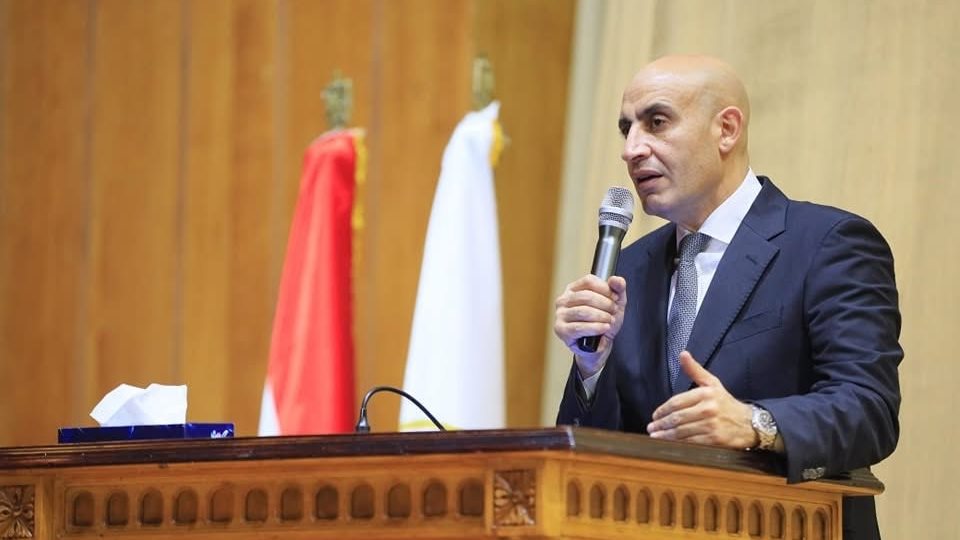 وزارة التربية والتعليم تصدر قراراً وزارياً جديداً ينظم مد وتجديد خدمة المعلمين وفق آليات مفاضلة دقيقة