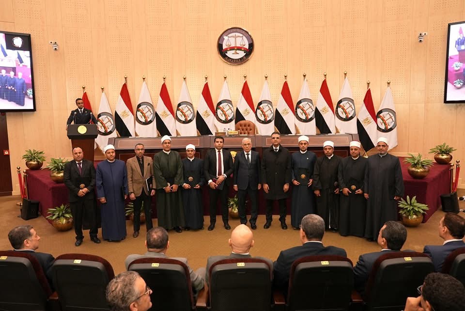 النائب العام يكرّم مفتشي وزارة الأوقاف