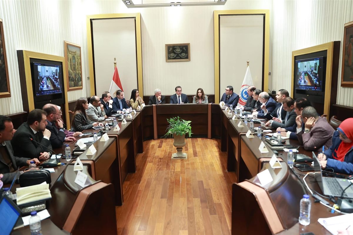 الحكومة المصرية تضع خطة طوارئ لاستقبال المصابين الفلسطينيين