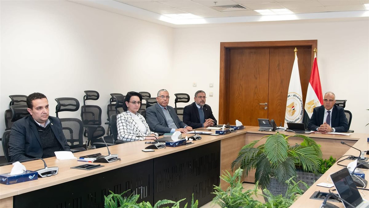 مبادرة مصرية هولندية لحماية السواحل من تأثيرات تغير المناخ عبر تطوير نظم الإنذار المبكر