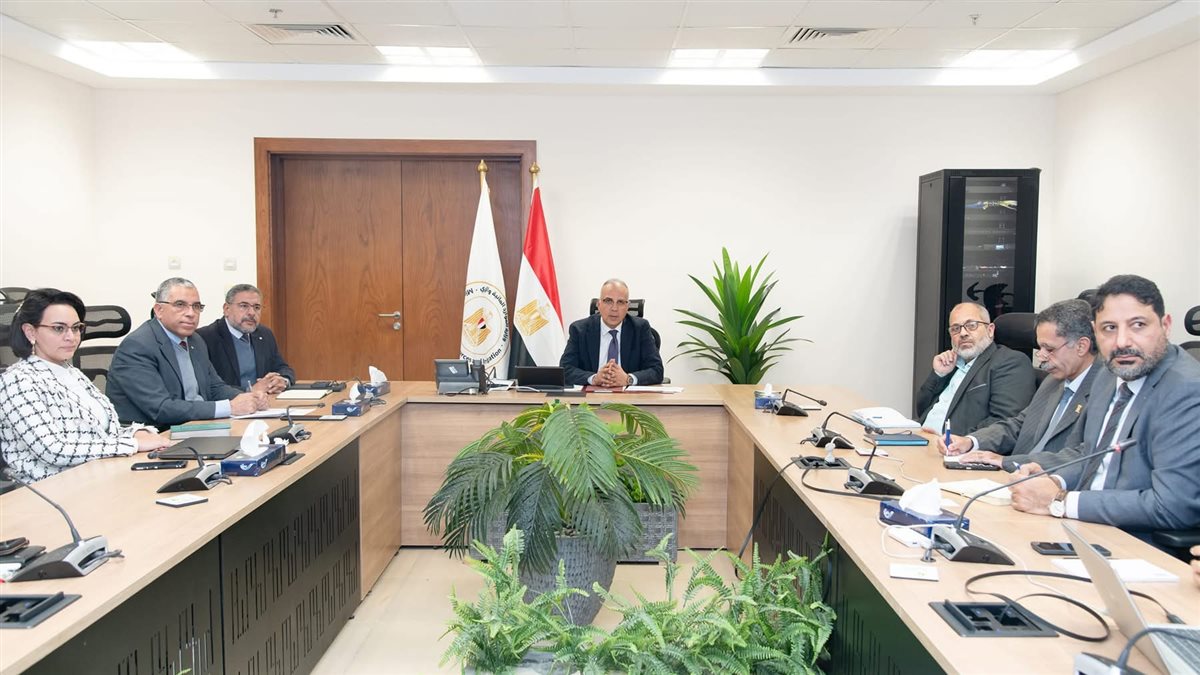 مبادرة مصرية هولندية لحماية السواحل من تأثيرات تغير المناخ عبر تطوير نظم الإنذار المبكر