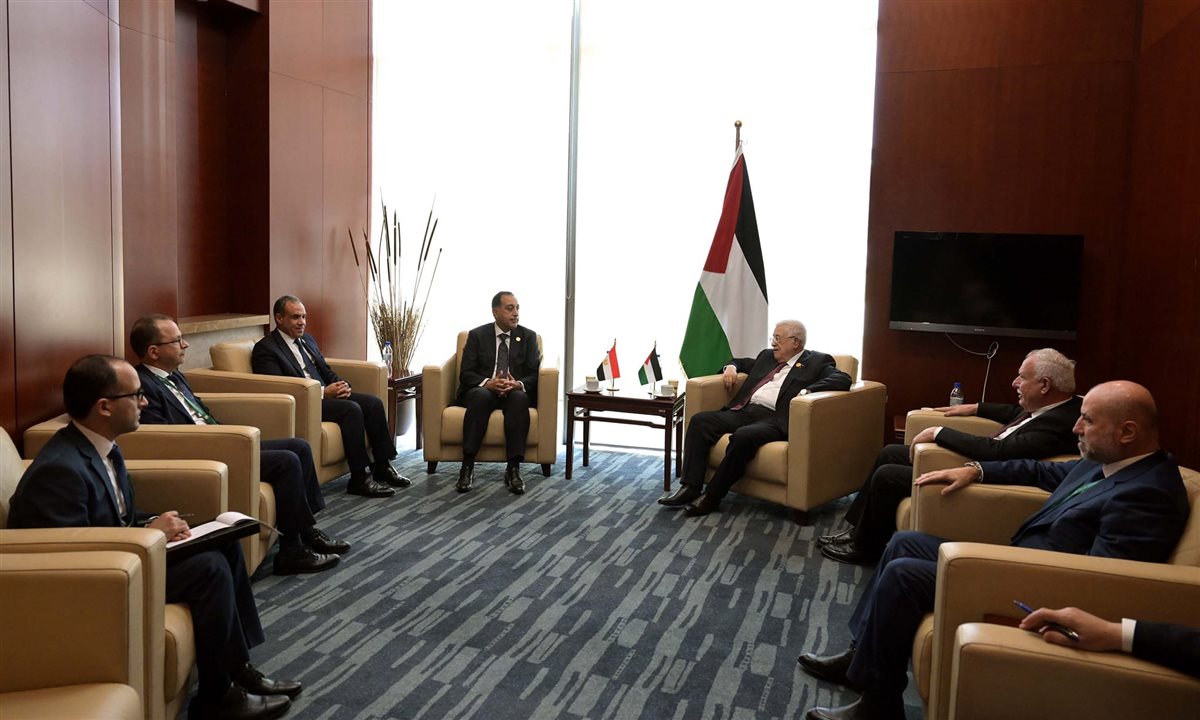 الدكتور مصطفى مدبولي ورئيس دولة فلسطين محمود عباس