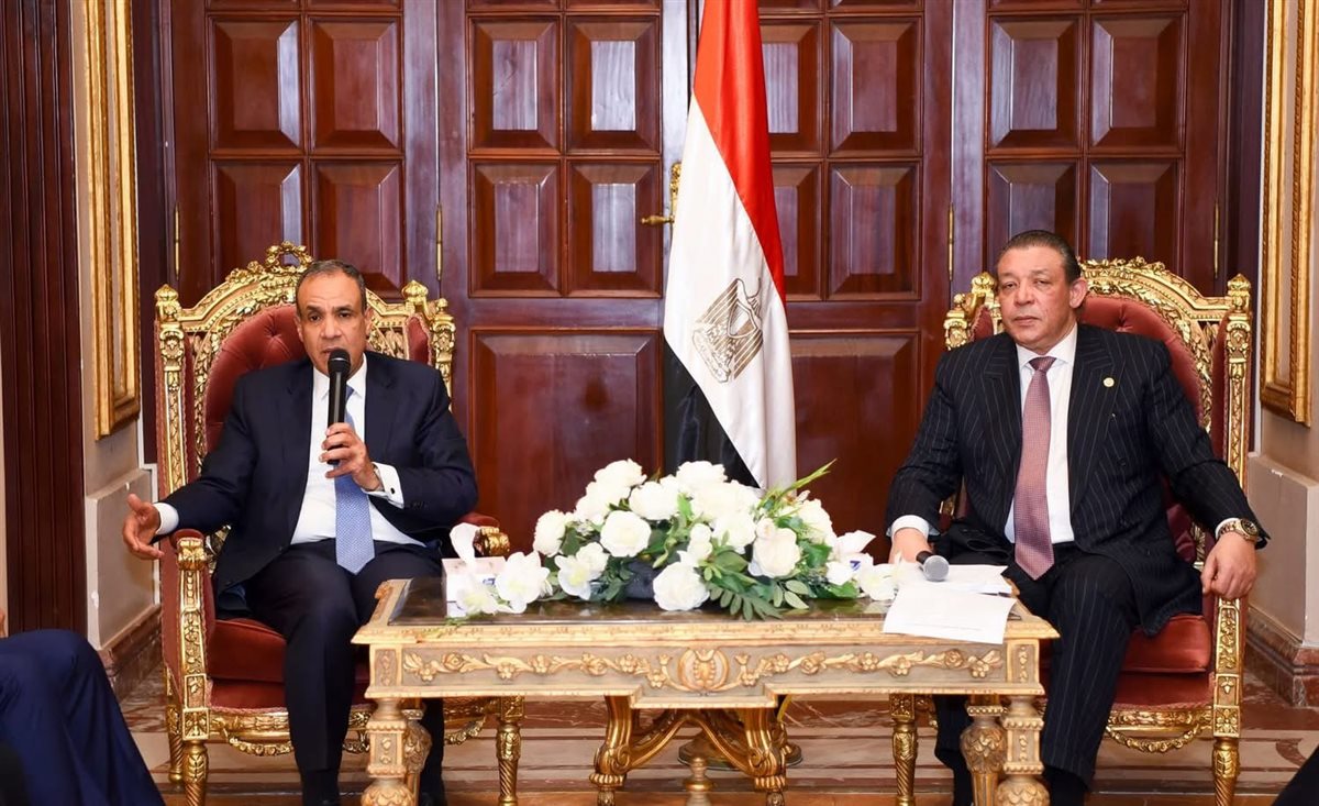وزير الخارجية والهجرة يستعرض السياسة الخارجية المصرية