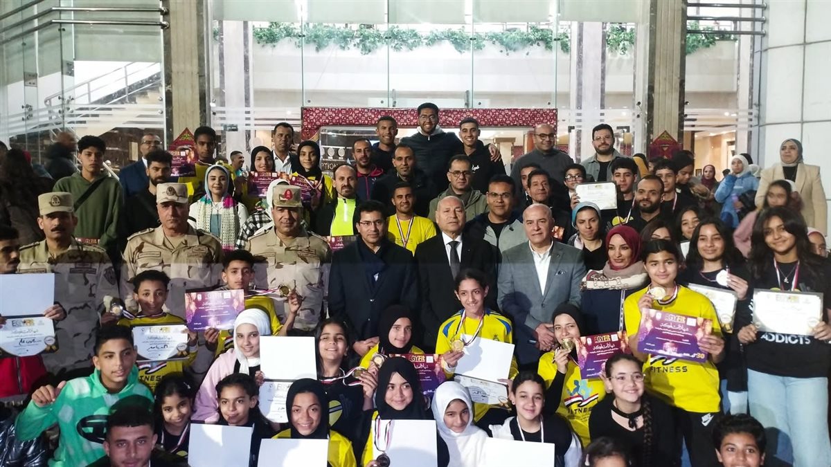 ندوة تثقيفية بمناسبة العاشر من رمضان ويوم الشهيد