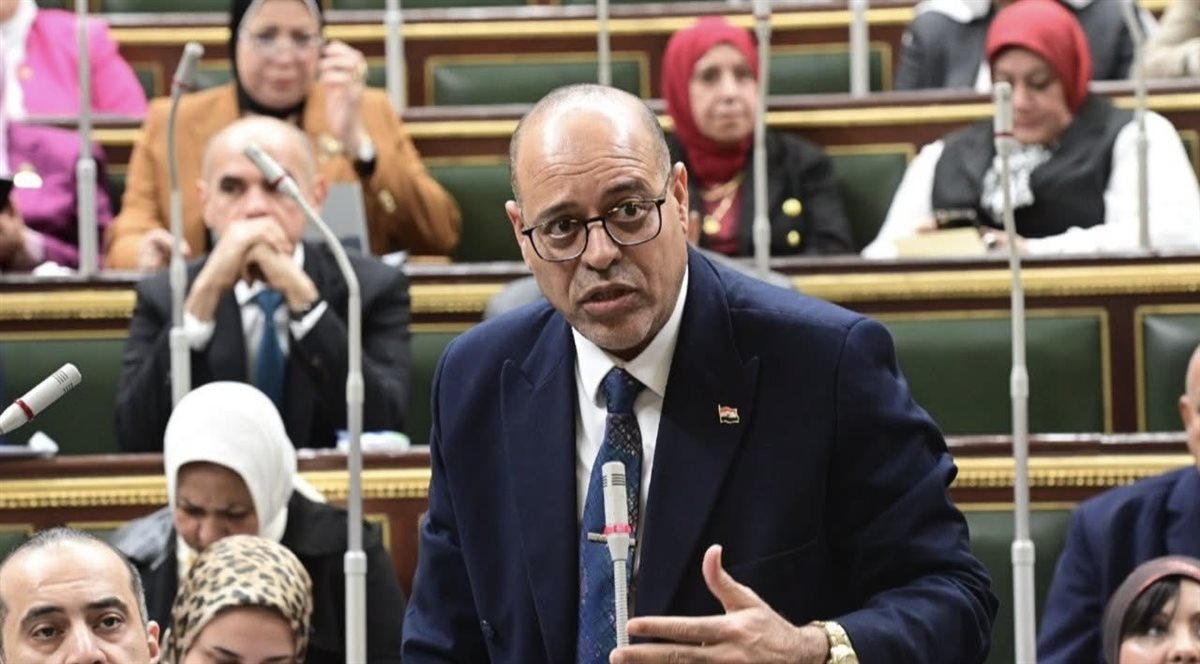 وزير العمل