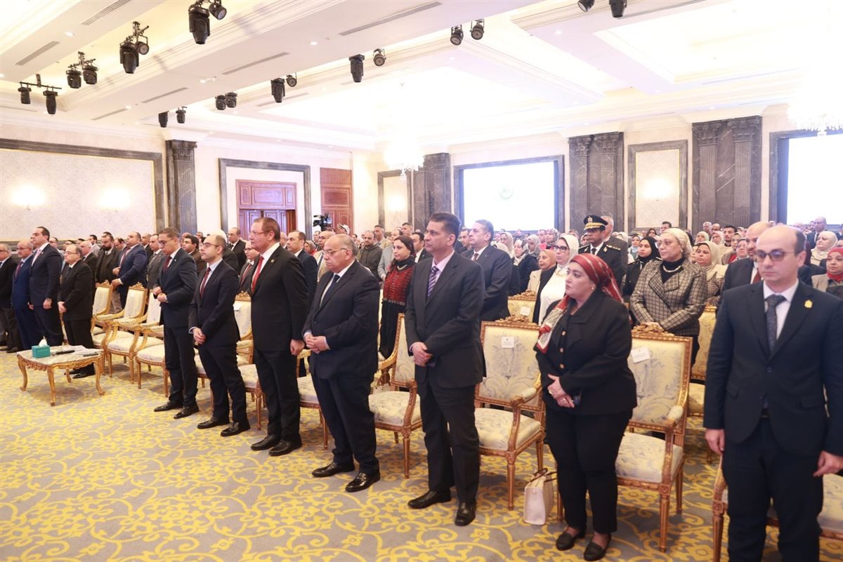 تعزيز مكافحة العدوى ومقاومة مضادات الميكروبات