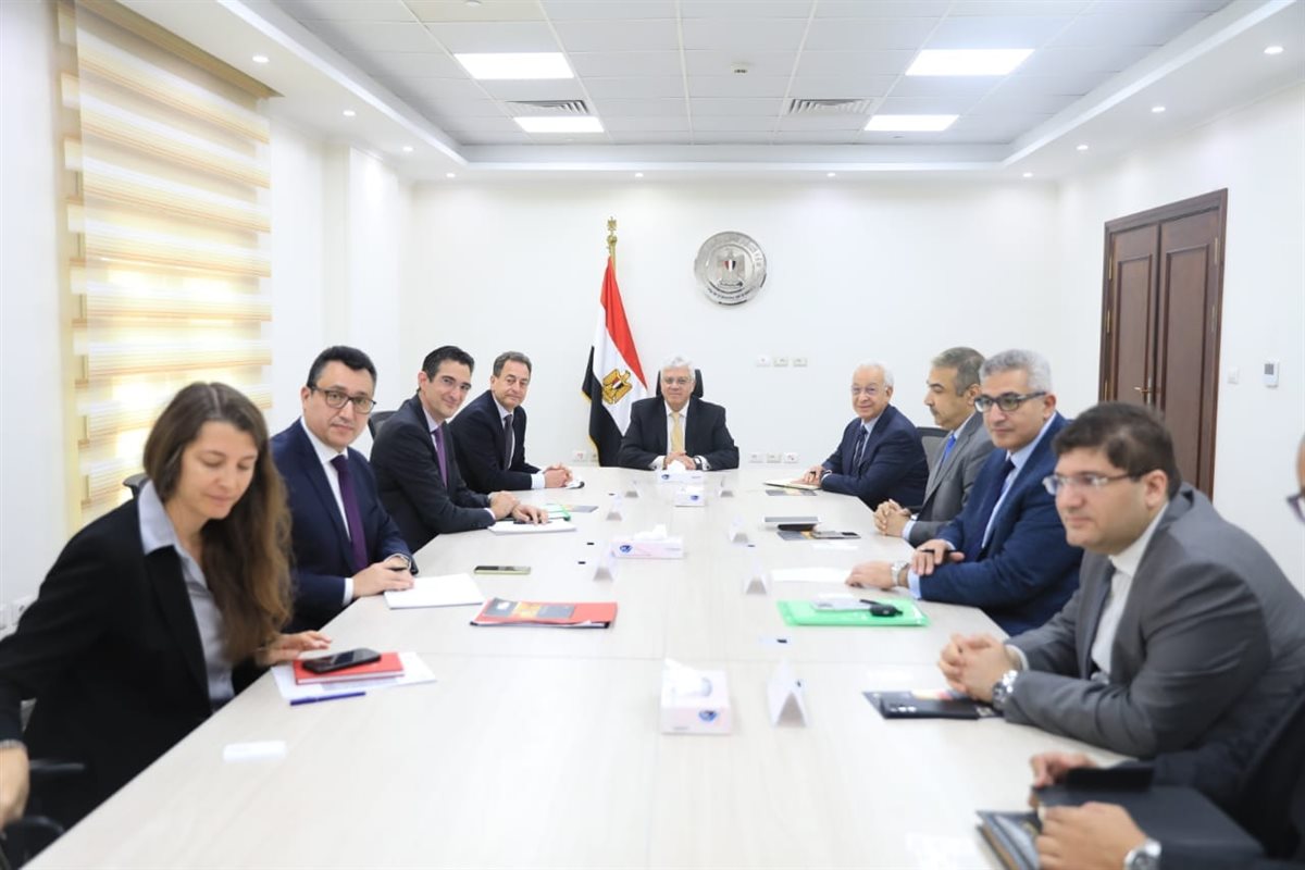 شراكة أكاديمية مصرية فرنسية لتعزيز البحث العلمي