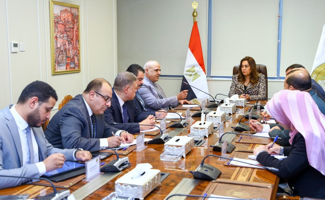 التنمية المحلية تبحث إجراءات التصالح على مخالفات البناء