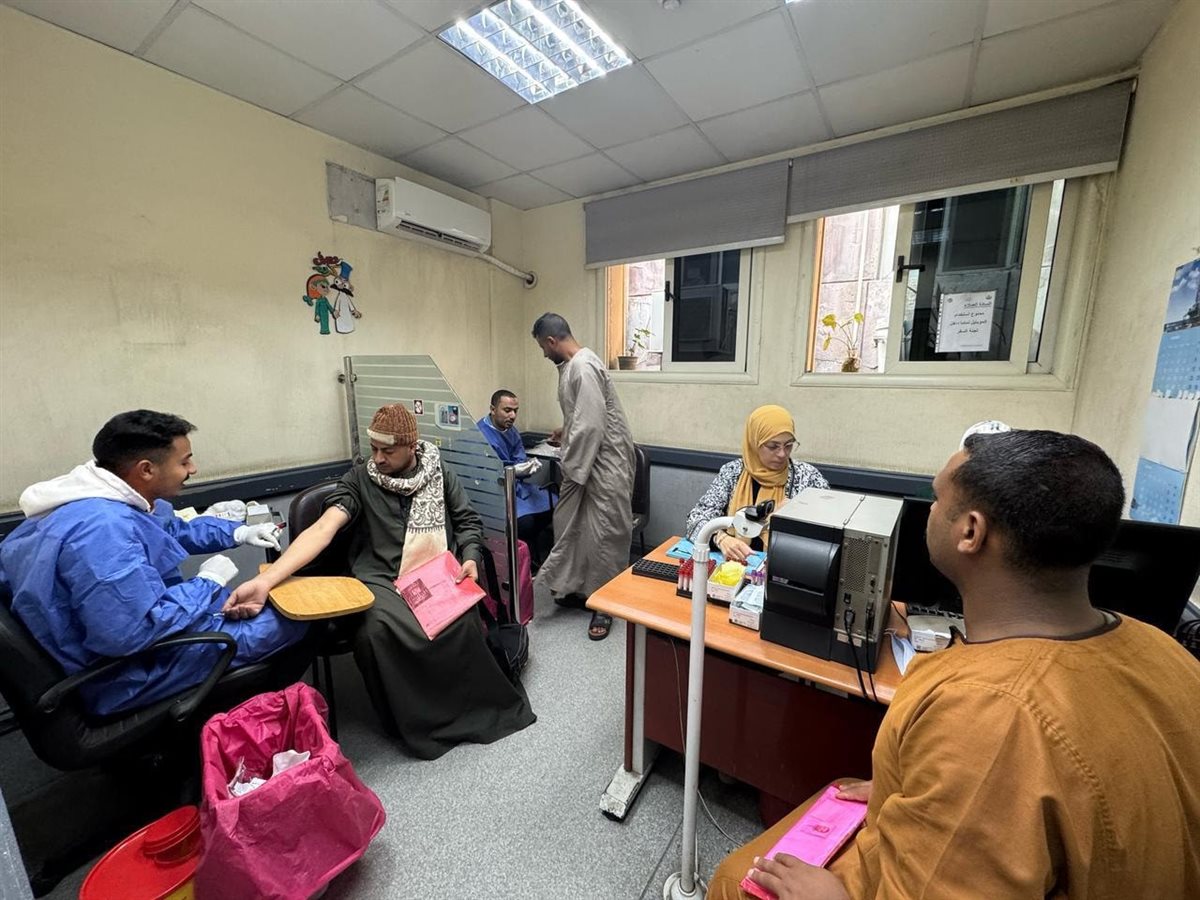 انتظام العمل في المعامل المركزية بعد السيطرة على الحريق