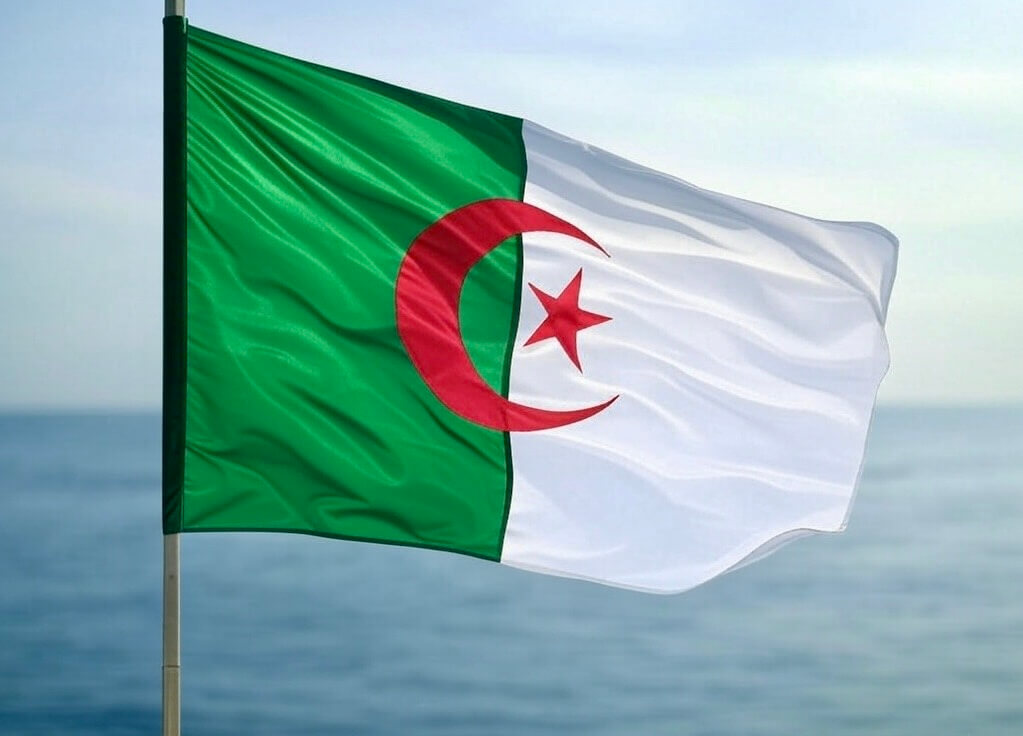 موقف حاسم من المجتمع المدني الجزائري ضد التصعيد الفرنسي