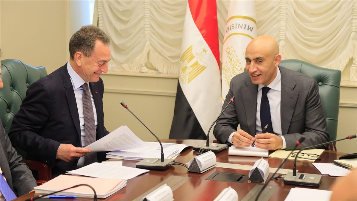100 مدرسة مصرية فرنسية جديدة بحلول عام 2030