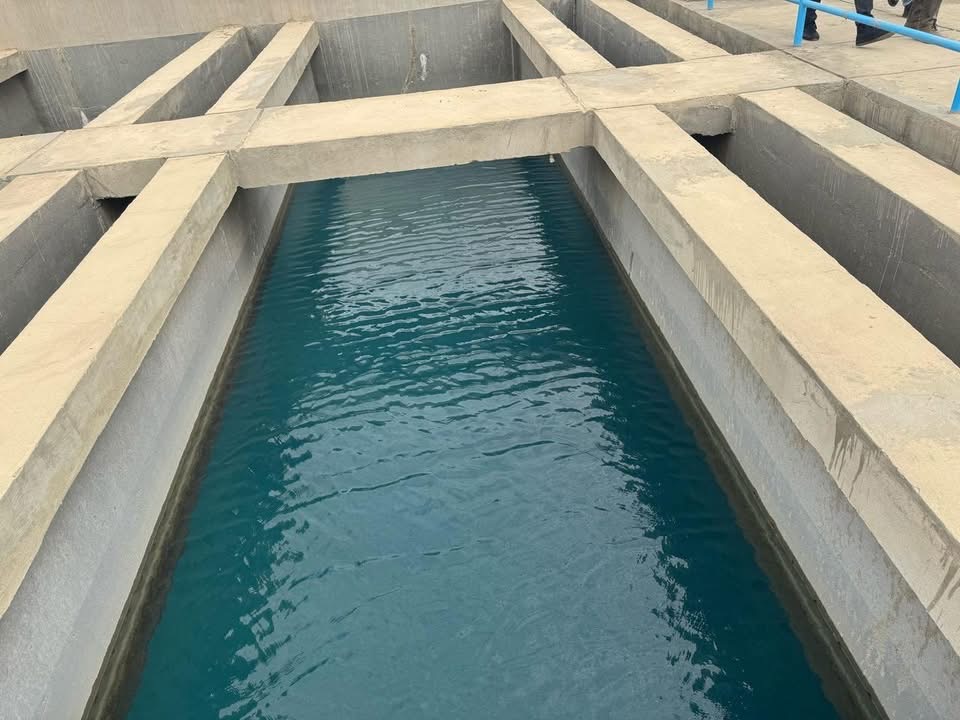مسؤولو الإسكان يتابعون كفاءة المروقات والمرشحات والخزانات التشغيلية