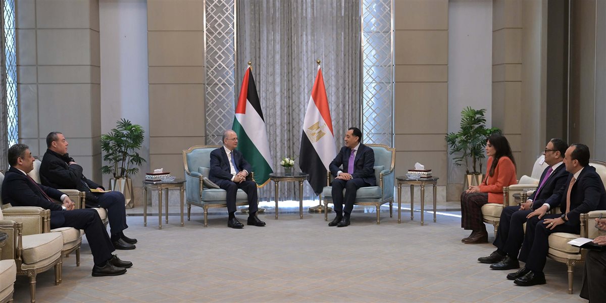 مصر وفلسطين تبحثان تنفيذ خطة إعادة إعمار غزة وسبل تعزيز جهود وقف إطلاق النار
