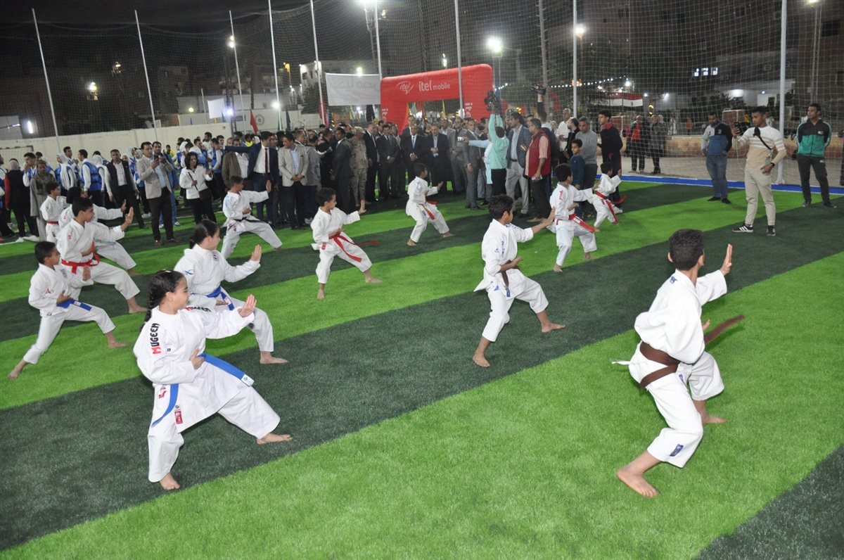 مائدة إفطار كبرى تجمع وزيري الشباب والخارجية مع ٣٠٠٠ صائم