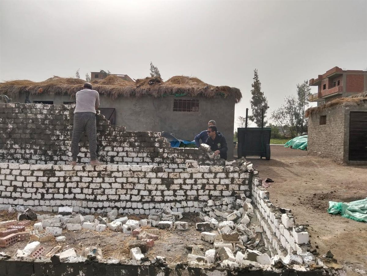 إزالات فورية لأعمال البناء المخالف في كفر الشيخ