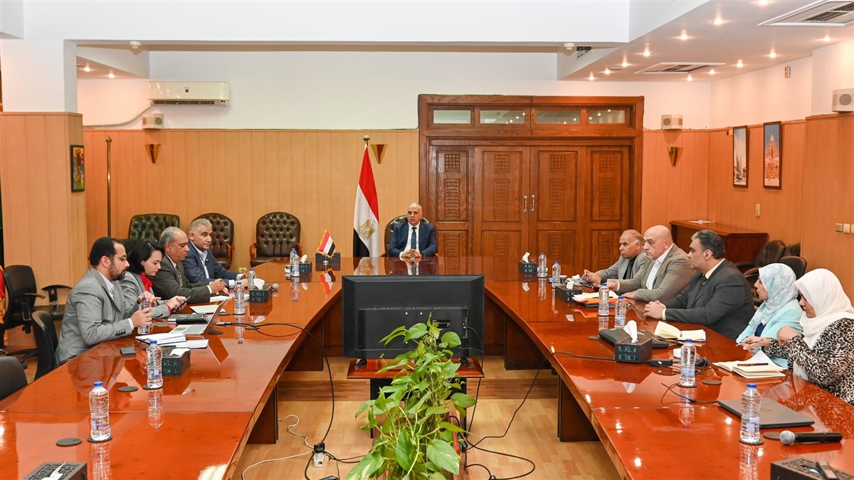 وزير الري يناقش مشروع رقمنة المساقي الخصوصية مع وزارة الزراعة لدعم التحول الرقمي