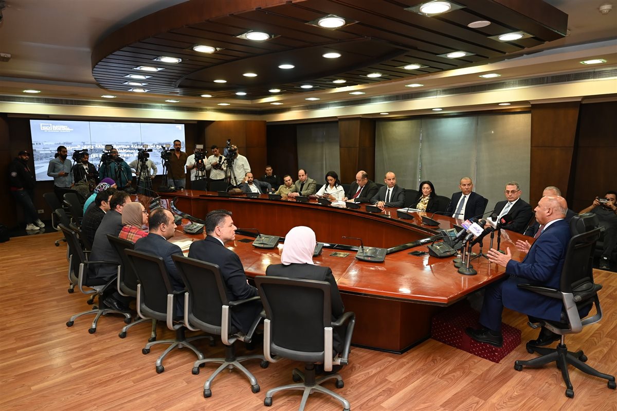 وزارة الصناعة تعلن إطلاق مدينتين نسيجيتين جديدتين في المنيا والفيوم