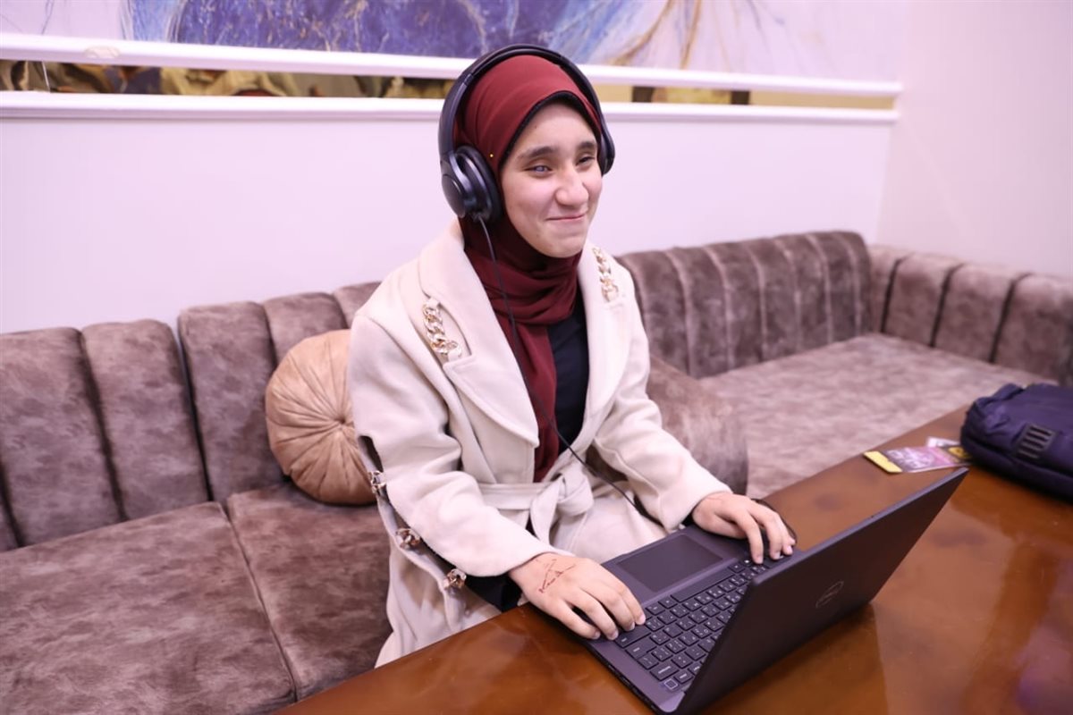 سوريا: "حسة إني مسكت حلمي بإيدي"