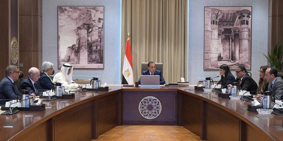 المصدر: الصفحة الرسمية لرئاسة مجلس الوزراء المصري فيسبوك