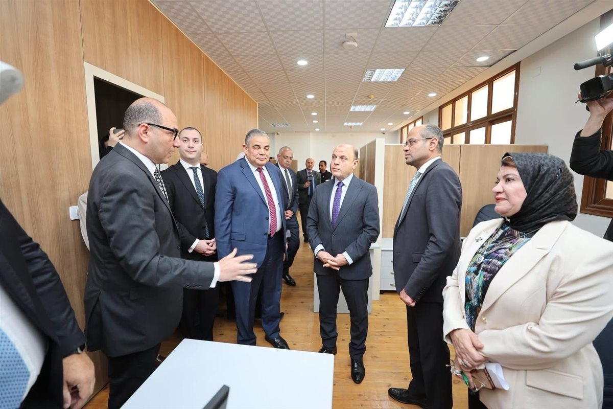 افتتاح مركز محاكاة البورصة الرقمية والتكنولوجيا المالية بجامعة كفر الشيخ 