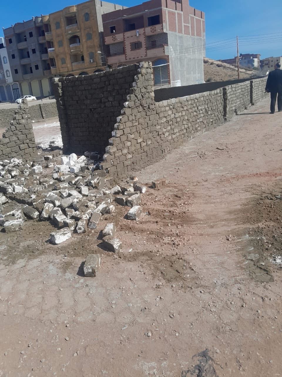 تنفيذ إزالة فورية لتعدٍ على أملاك الدولة بمنطقة الكوم الأحمر ببلطيم