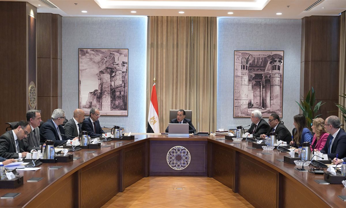 رئيس الوزراء يتابع جهود دعم مدارس WE للتكنولوجيا التطبيقية ويشيد بنجاحها