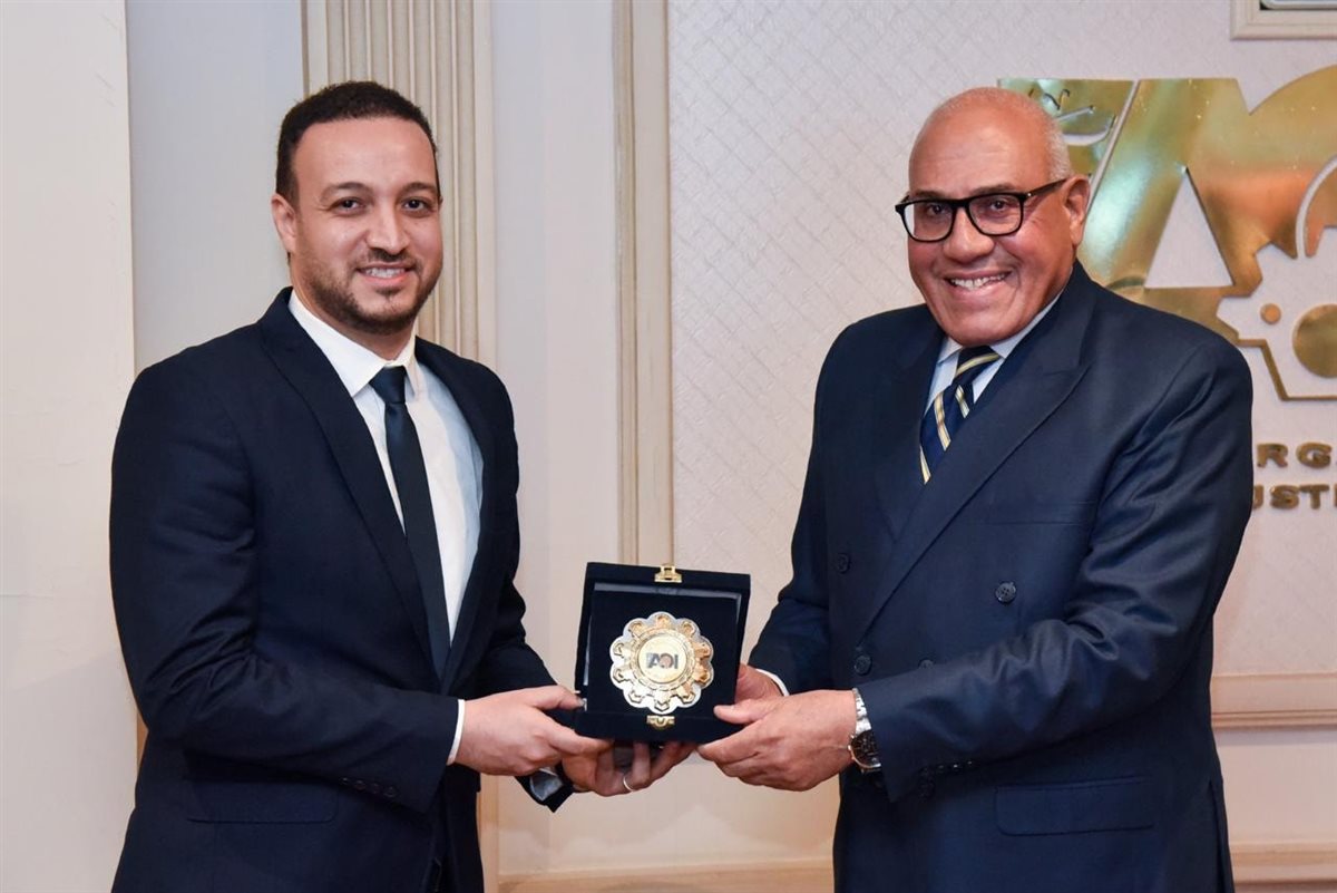 الهيئة العربية للتصنيع توقع اتفاقية تعاون مع شركة XGY الصينية لتصنيع أجهزة الرنين المغناطيسي داخل مصر