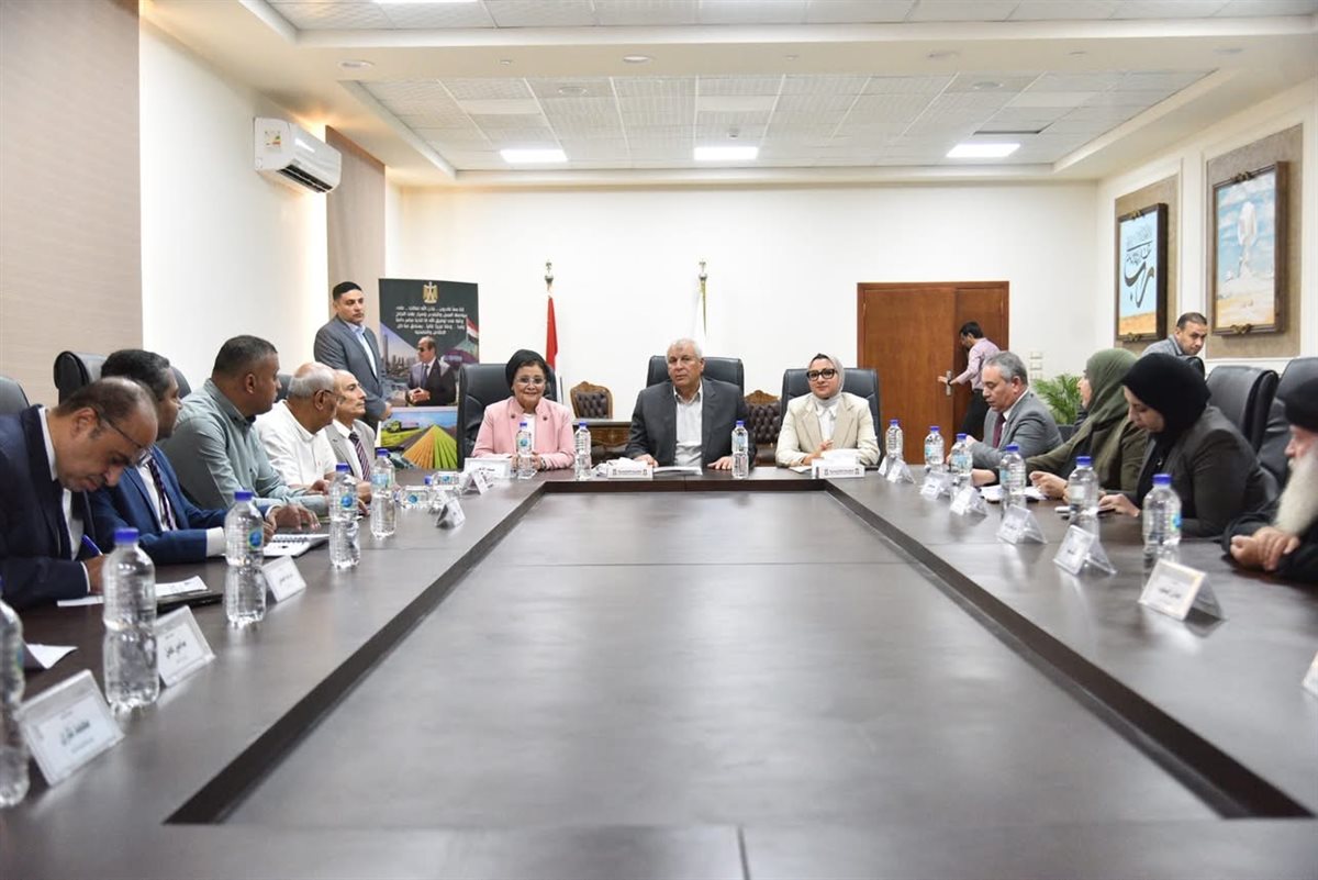 خطة السكان والتنمية تنفذ بكفاءة عالية في الوادي الجديد