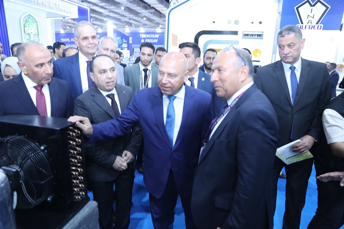 افتتح كامل الوزير فعاليات المعرض الدولي للتبريد والتكييف مؤكداً دعم الحكومة الكامل لتوطين الصناعة